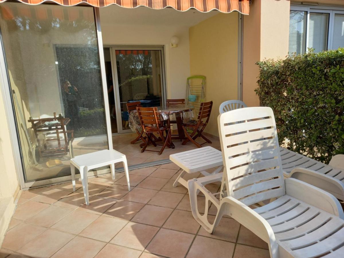 Les Hauts Du Golf Rez De Jardin Piscine Tennis Saint-Raphaël Buitenkant foto